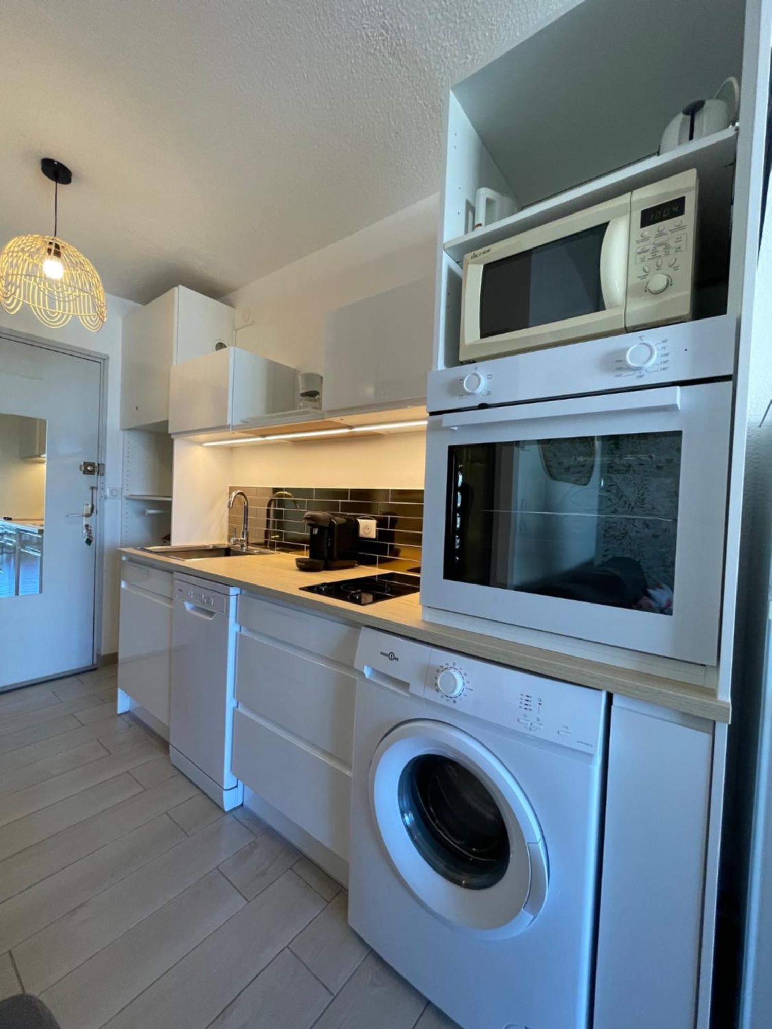 Studio 2-3 Pers Parking Clim Vue Port Et Mer 라그랑모트 외부 사진