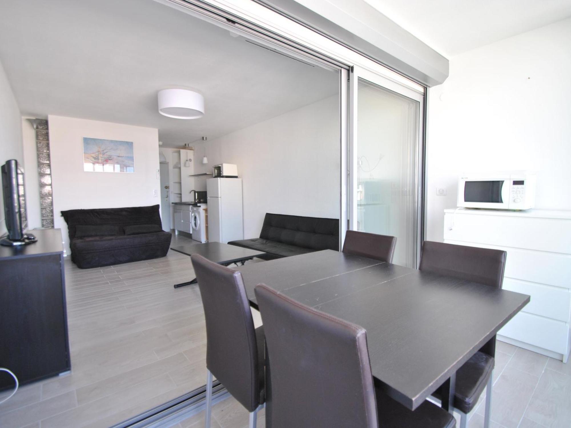 Studio 2-3 Pers Parking Clim Vue Port Et Mer 라그랑모트 객실 사진